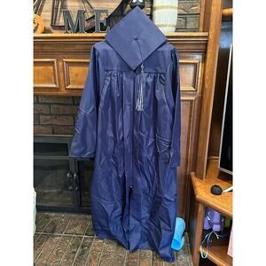 Jostens cap and gown for graduation